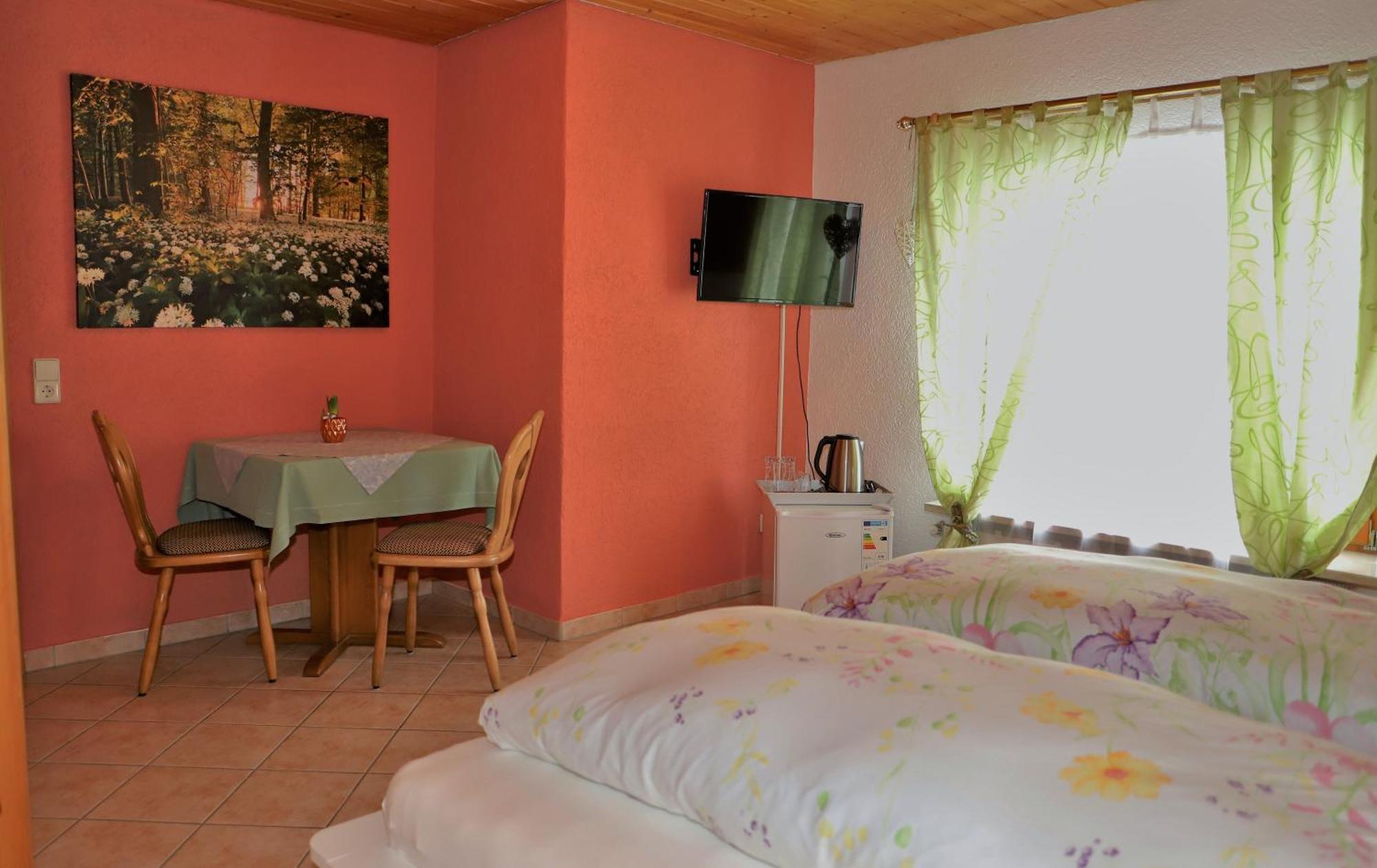Gaestehaus Willaringen Rickenbach  الغرفة الصورة